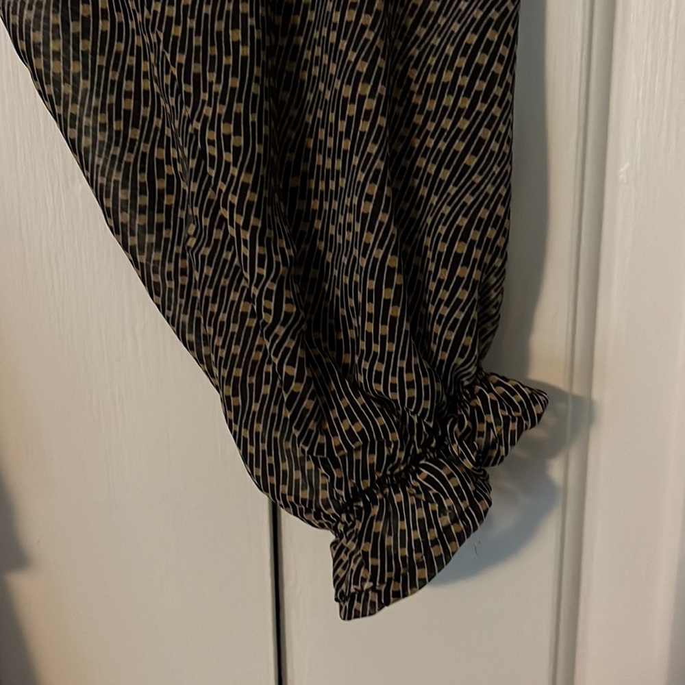 Abstract Patterned Dress - Picture 3 of 4